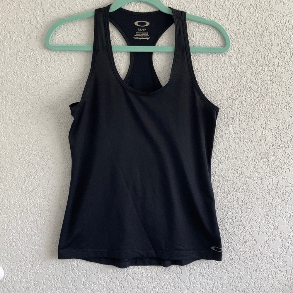 Oakley Sports Top